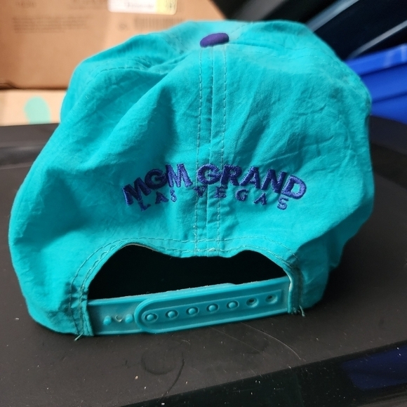 Vintage 1993 MGM Grand Las Vegas Snapback Baseball Hat Cap Officially Liscensed - Picture 6 of 12